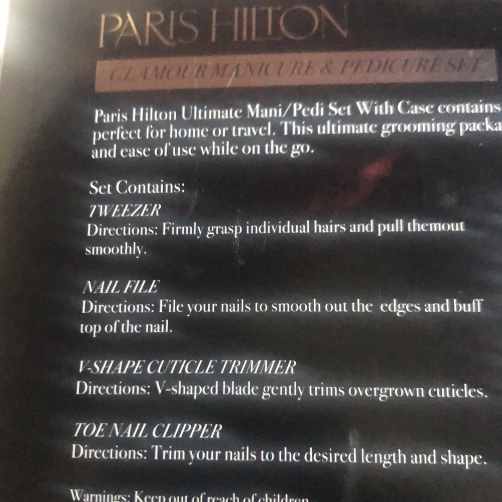 Paris Hilton Manicure & Pedicure Set with Carrying Case - Picture 6 of 7